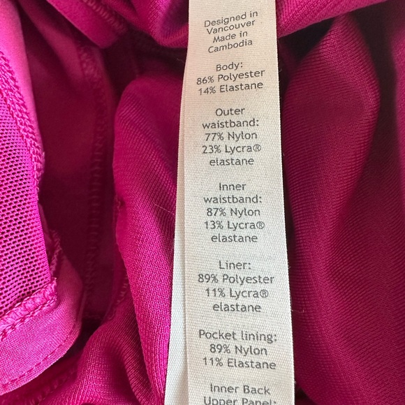 Lululemon shorts dragon fruit color - Picture 6 of 6